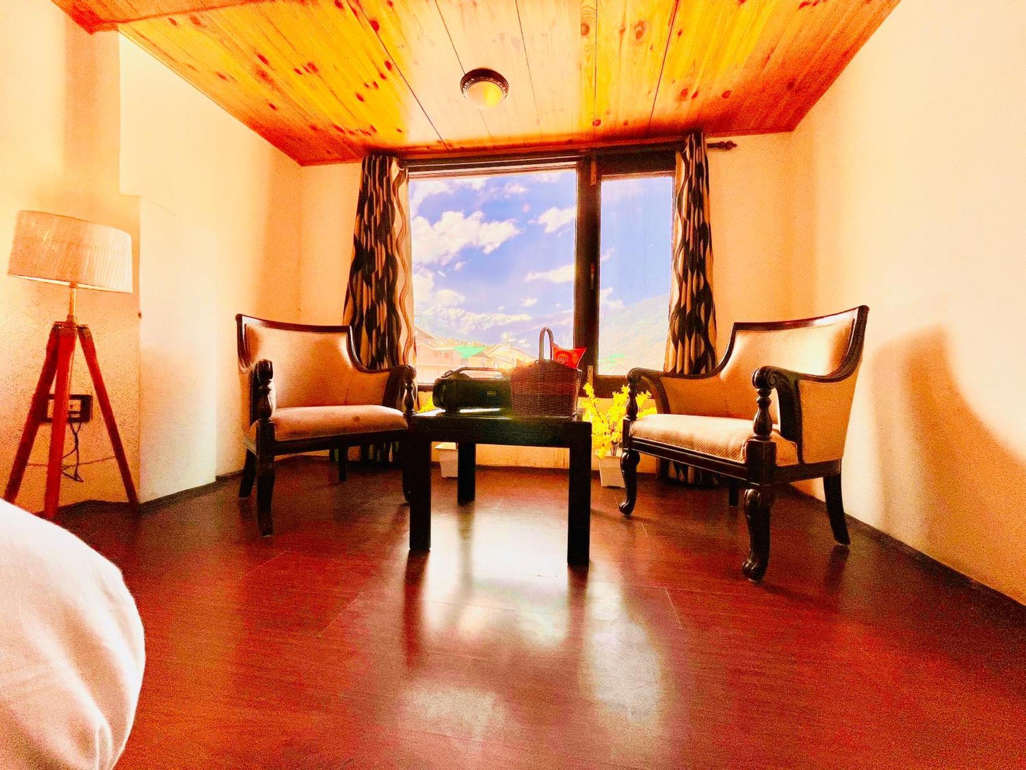 Hotel The North Wind In City Center, Manali المظهر الخارجي الصورة