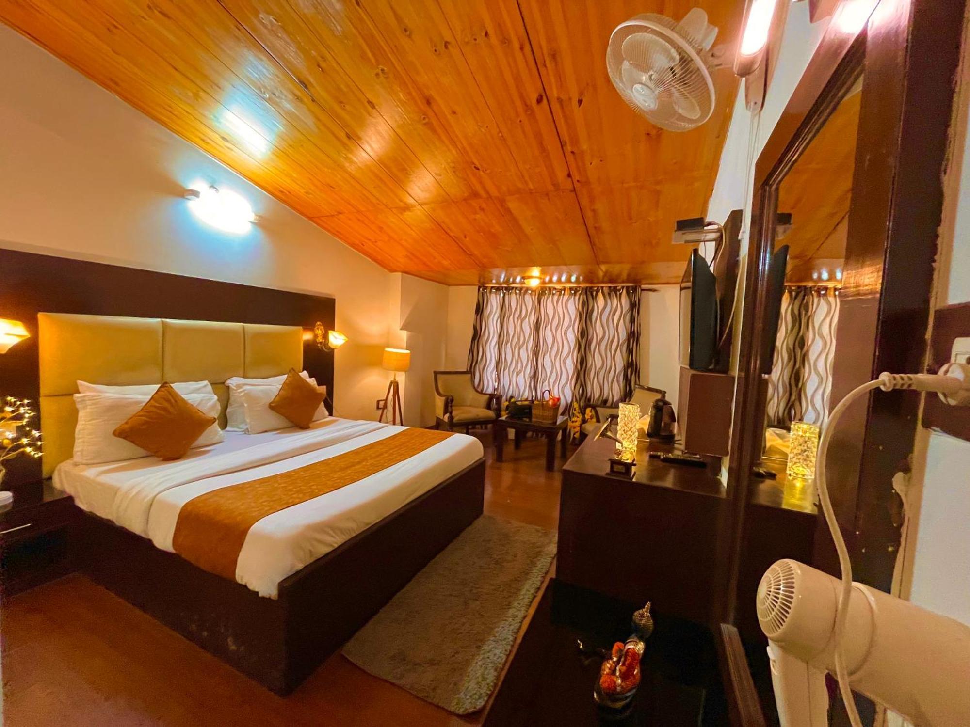 Hotel The North Wind In City Center, Manali المظهر الخارجي الصورة