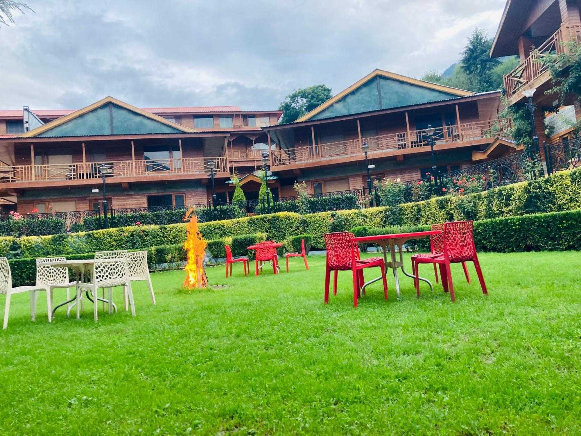 Hotel The North Wind In City Center, Manali المظهر الخارجي الصورة